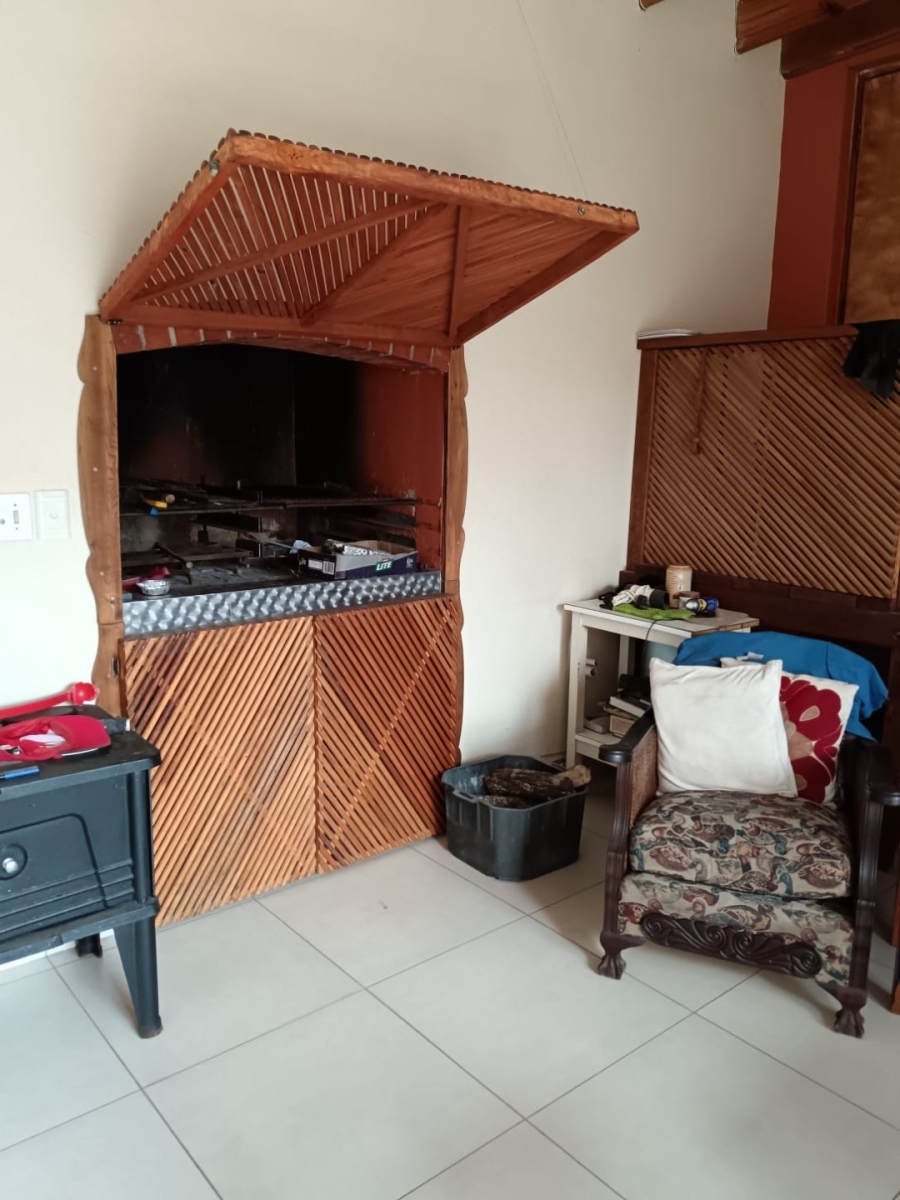To Let  Bedroom Property for Rent in Kaysers Beach Eastern Cape